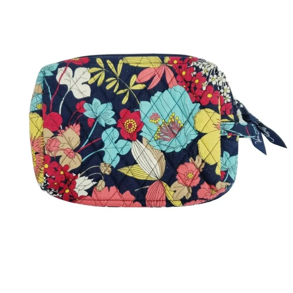 Vera Bradley Quilted Floral Cosmetic Make-up Accessory Bag Lined Sz M